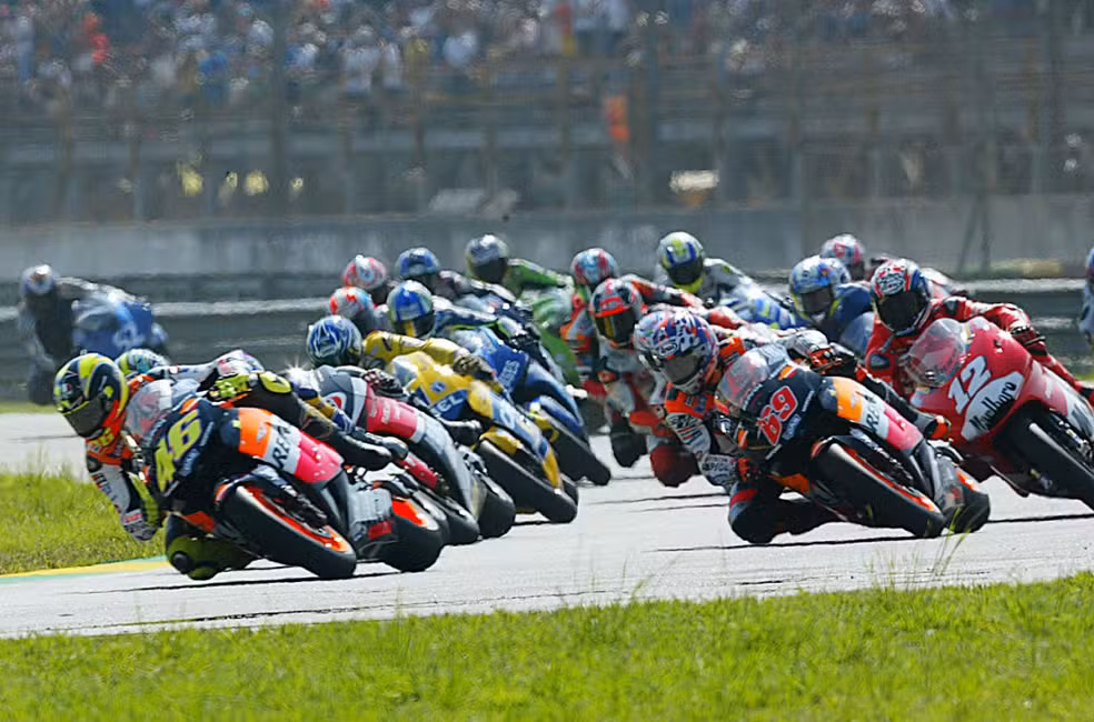 MOTOGP BRASIL 2026 - Setor Premium A (2 Pessoas) - Imagem 7